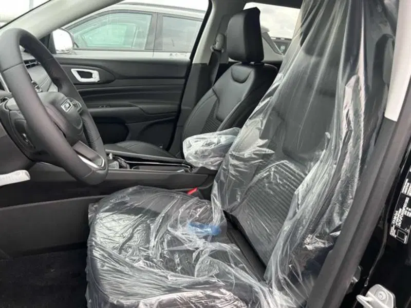 Jeep Compass nuova a Vercelli (9)