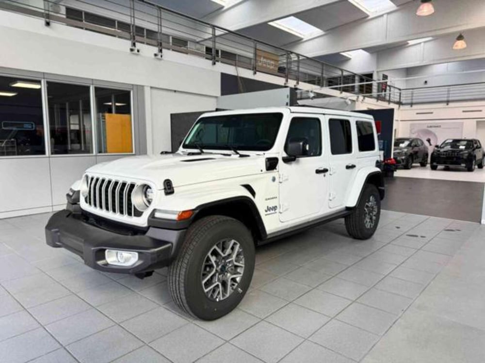 Jeep Wrangler Unlimited nuova a Vercelli (3)