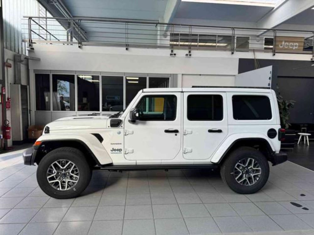 Jeep Wrangler Unlimited nuova a Vercelli (4)