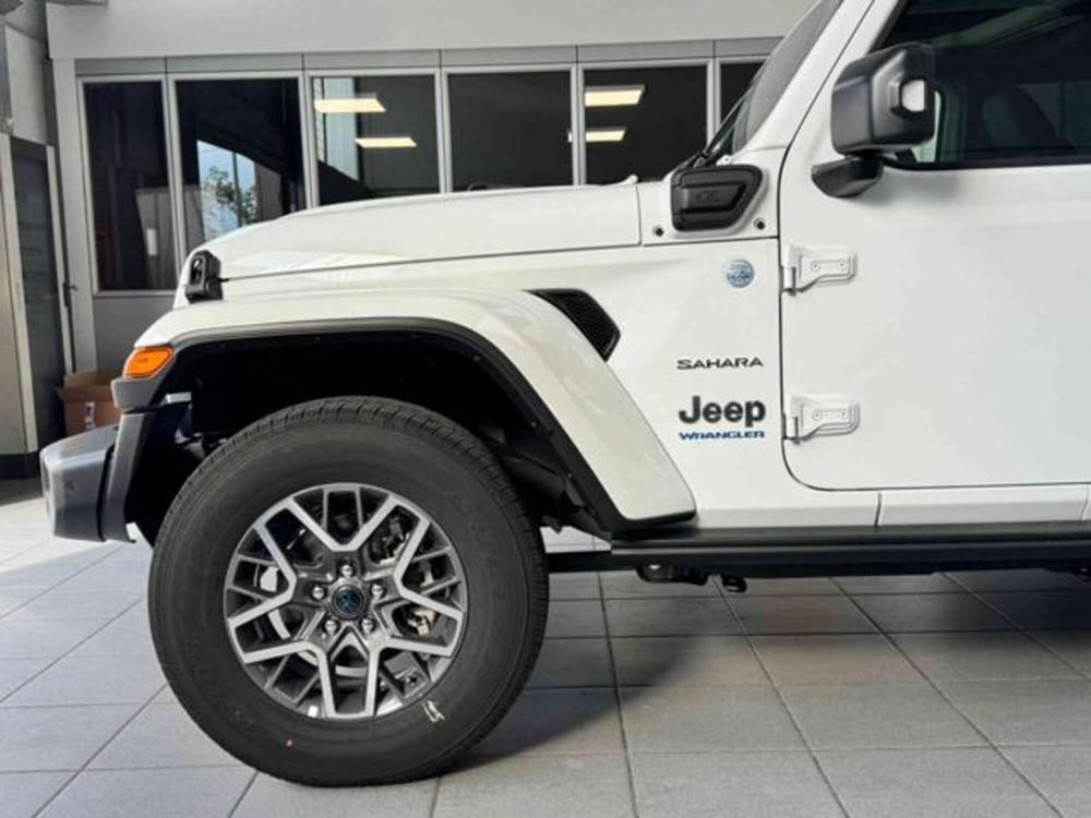 Jeep Wrangler Unlimited nuova a Vercelli (5)