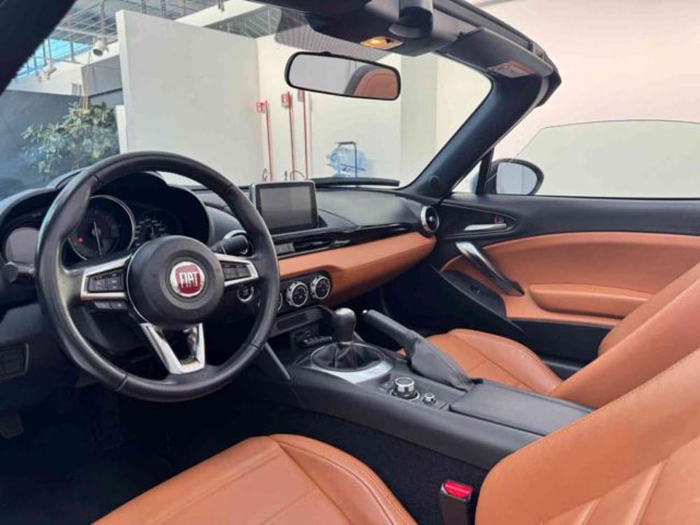 Fiat 124 spider usata a Vercelli (12)
