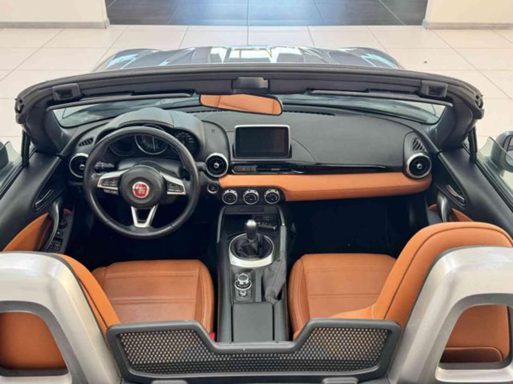 Fiat 124 spider usata a Vercelli (9)