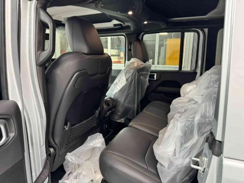 Jeep Wrangler Unlimited nuova a Vercelli (18)