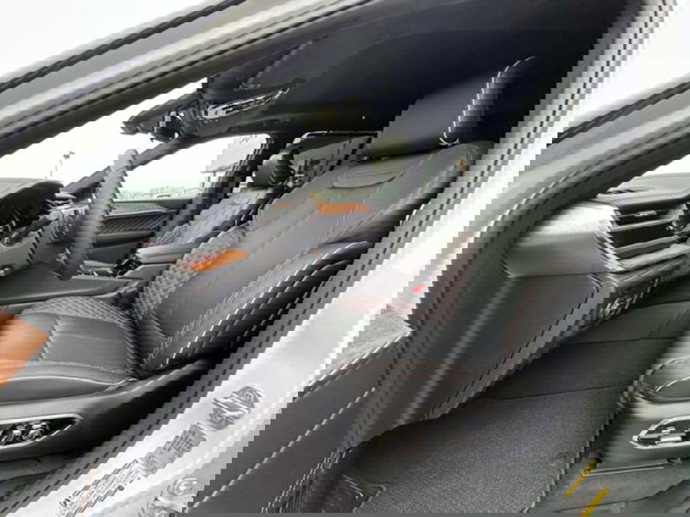 Jeep Grand Cherokee nuova a Vercelli (13)