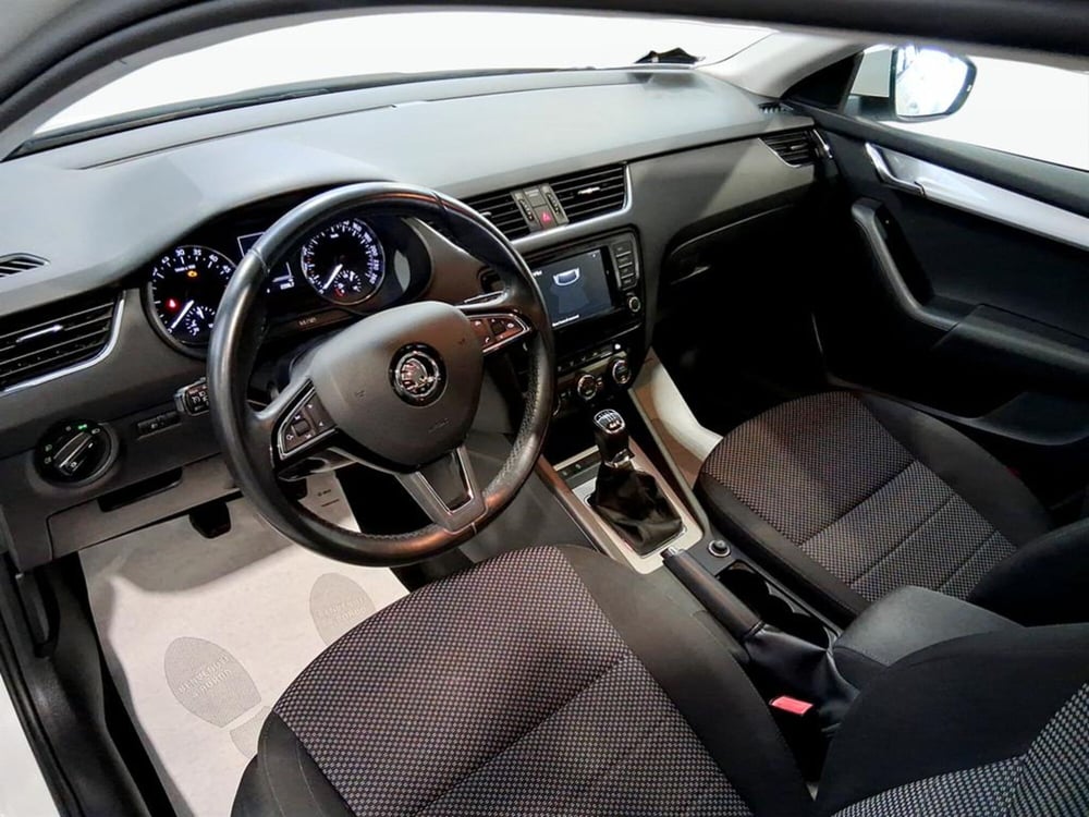 Skoda Octavia Station Wagon usata a Padova (14)