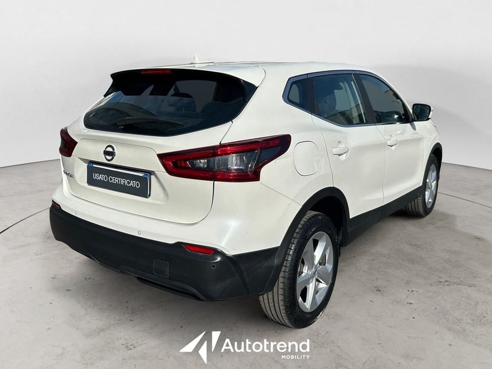 Nissan Qashqai usata a Bari (2)