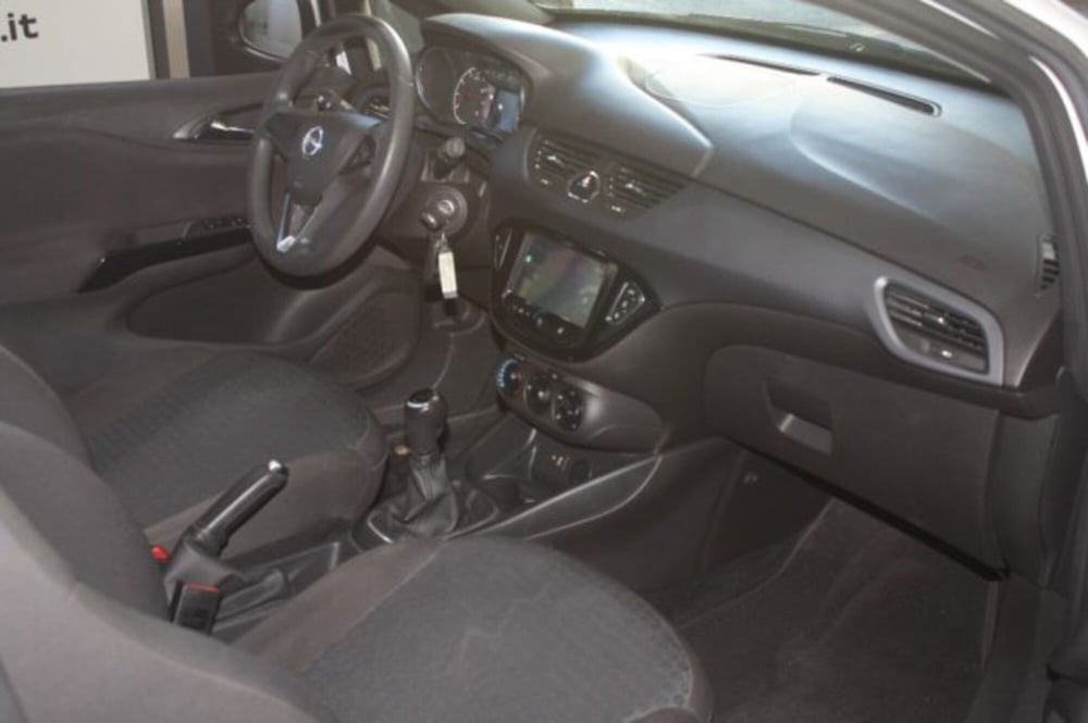 Opel Corsa Coupé usata a Viterbo (7)