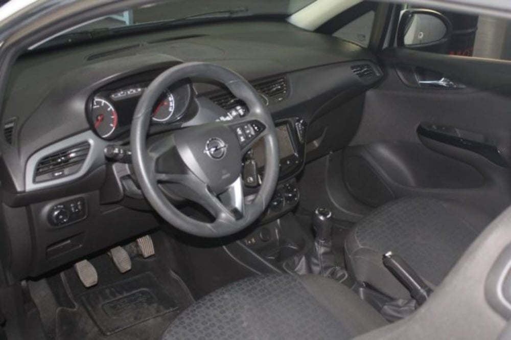 Opel Corsa Coupé usata a Viterbo (8)