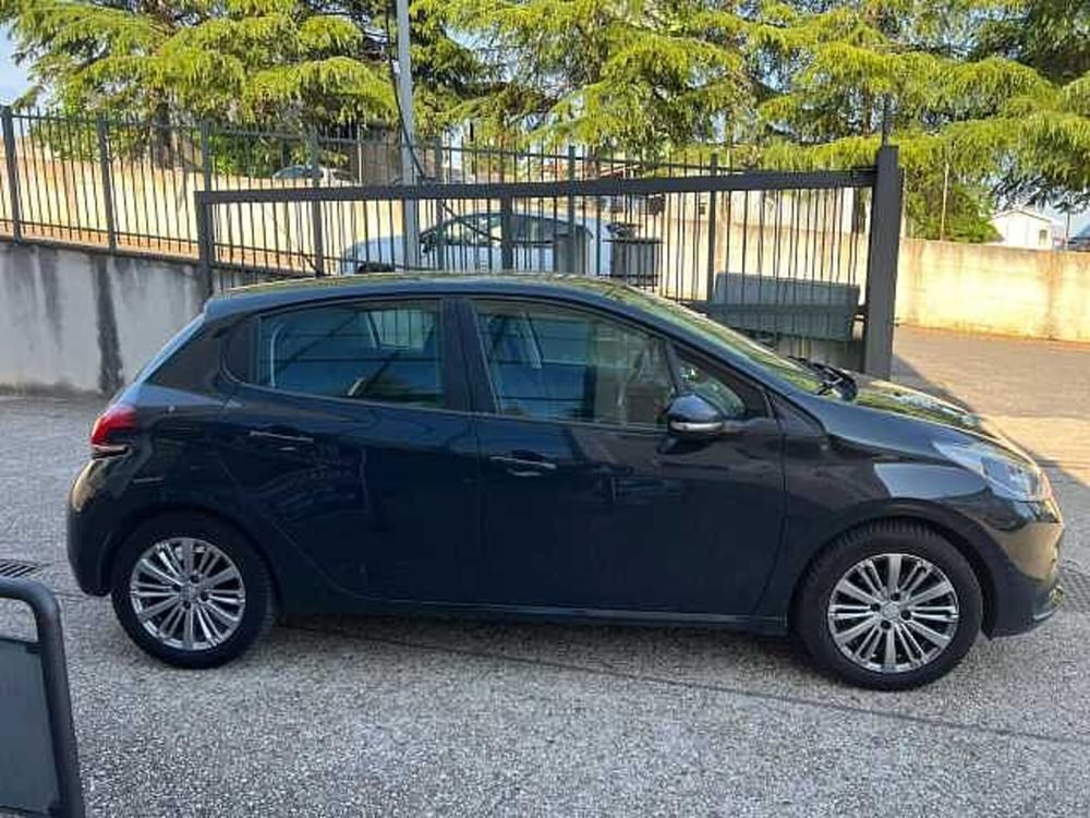 Peugeot 208 usata a Roma (12)