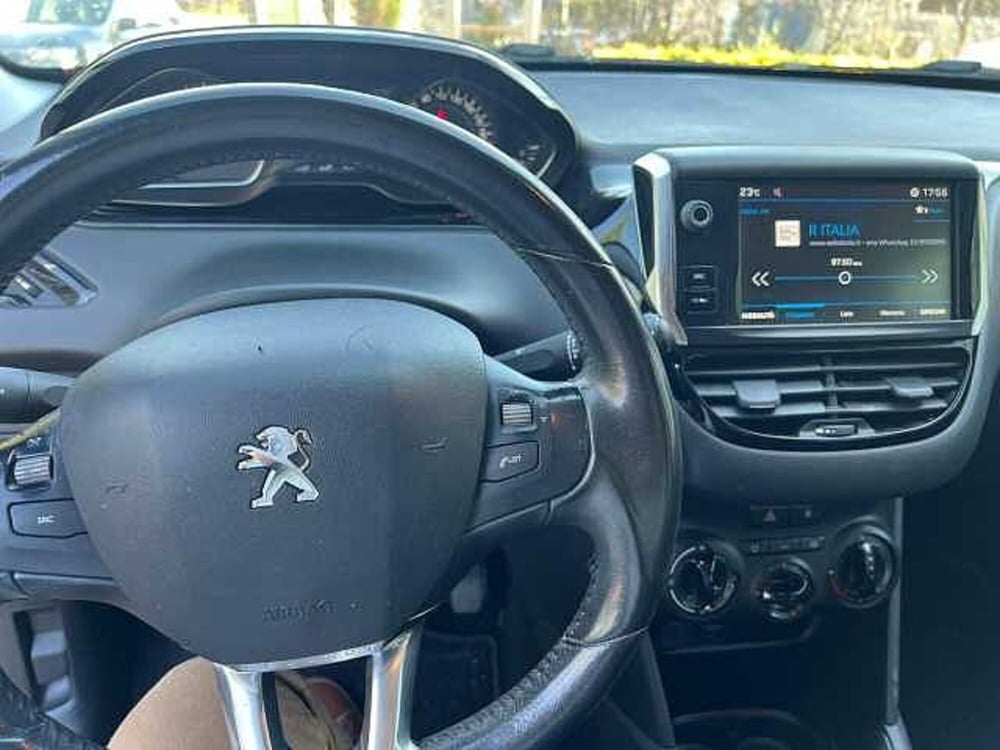 Peugeot 208 usata a Roma (16)
