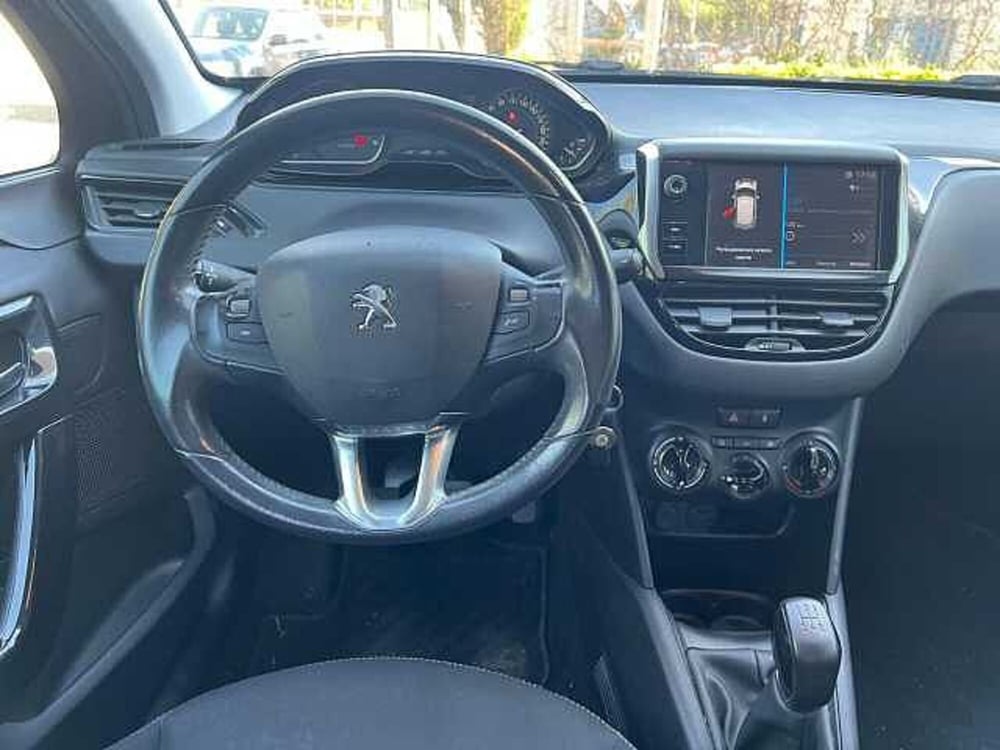 Peugeot 208 usata a Roma (18)