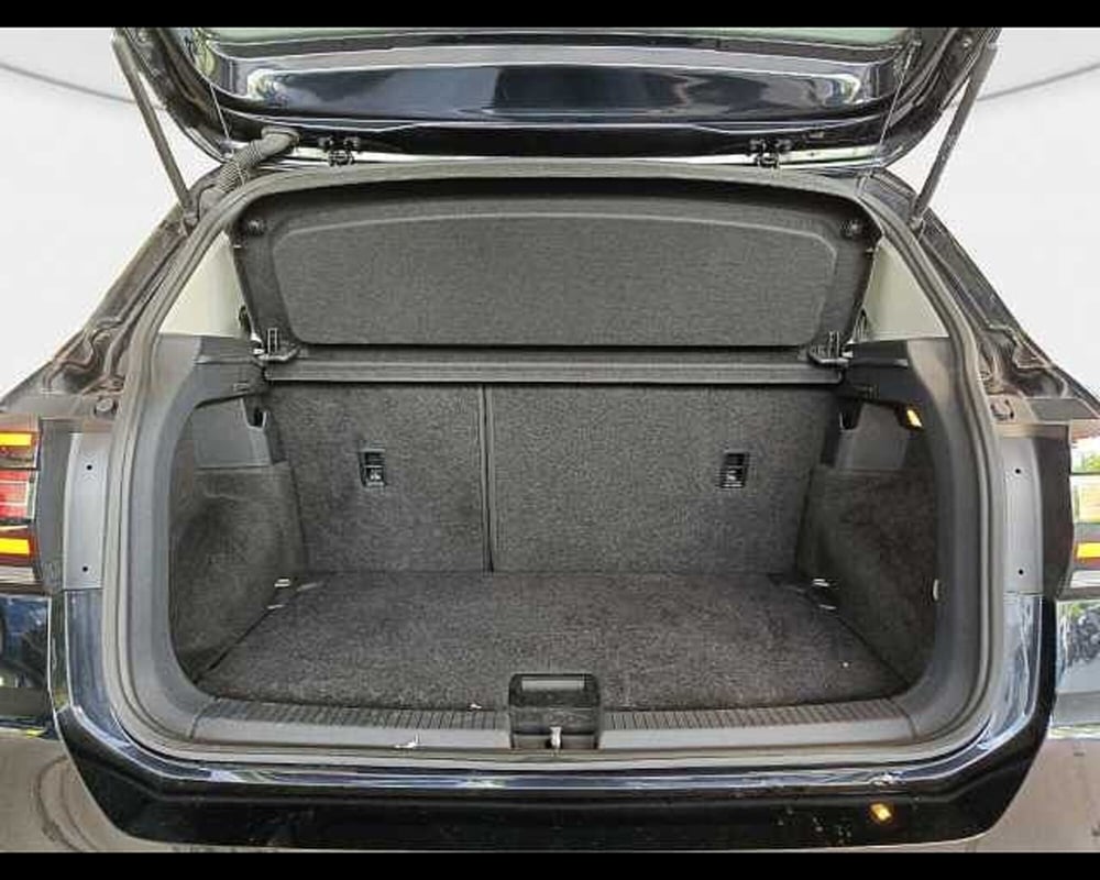 Volkswagen T-Cross usata a Roma (11)