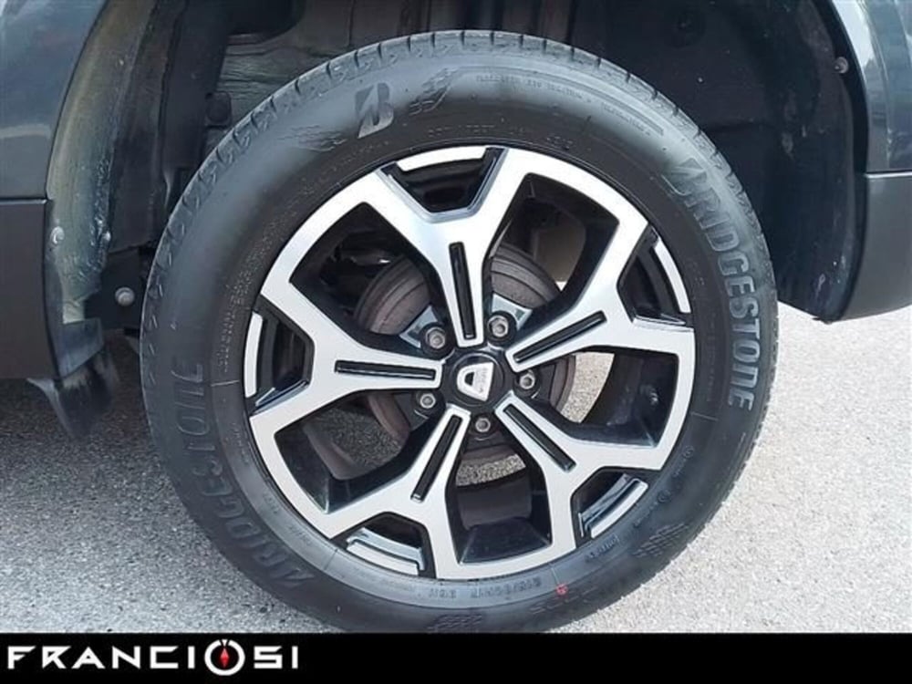 Dacia Duster usata a Modena (13)