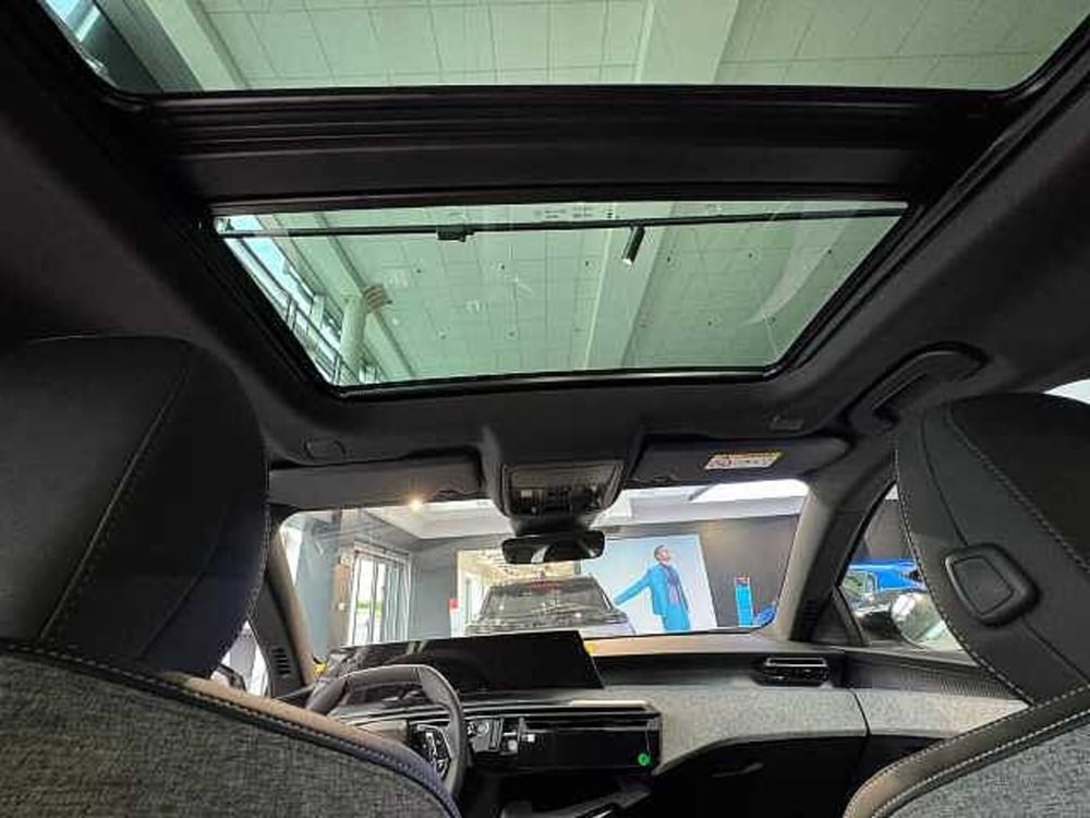 Peugeot 5008 nuova a Brescia (12)