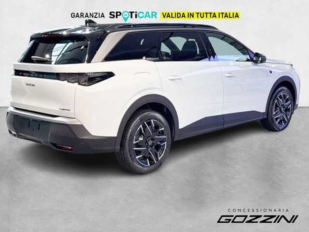 Peugeot 5008 nuova a Brescia (4)