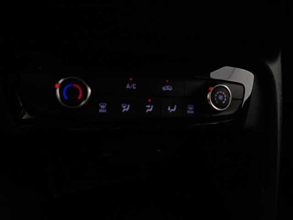 Opel Corsa usata a Venezia (14)