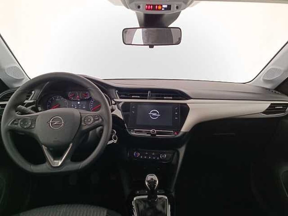 Opel Corsa usata a Venezia (9)
