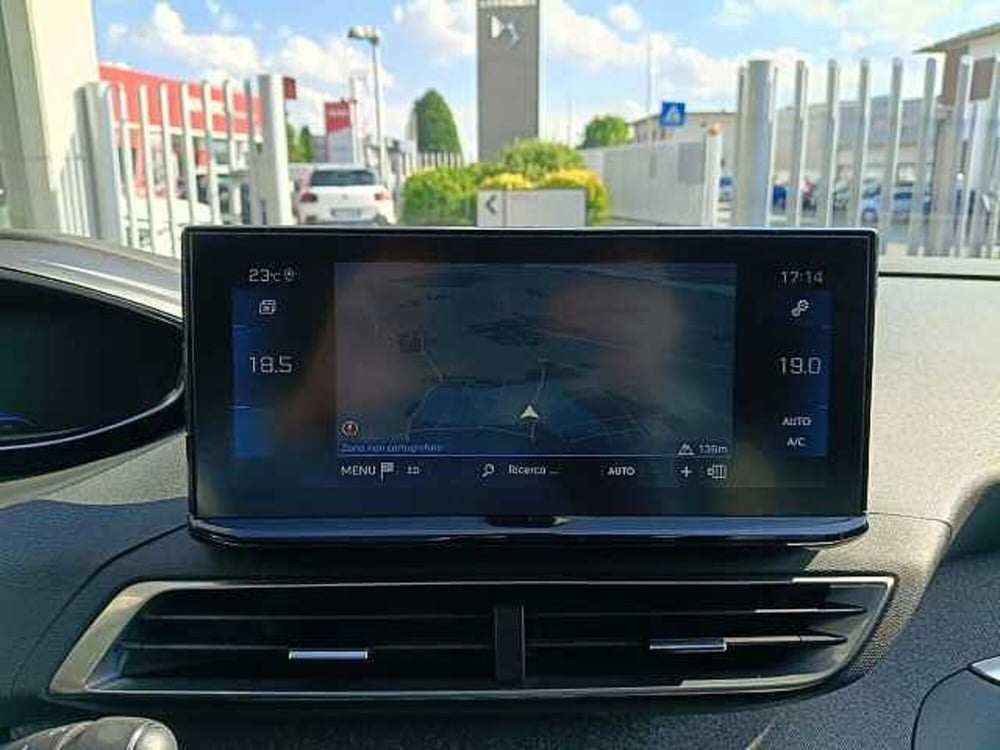 Peugeot 5008 usata a Milano (13)