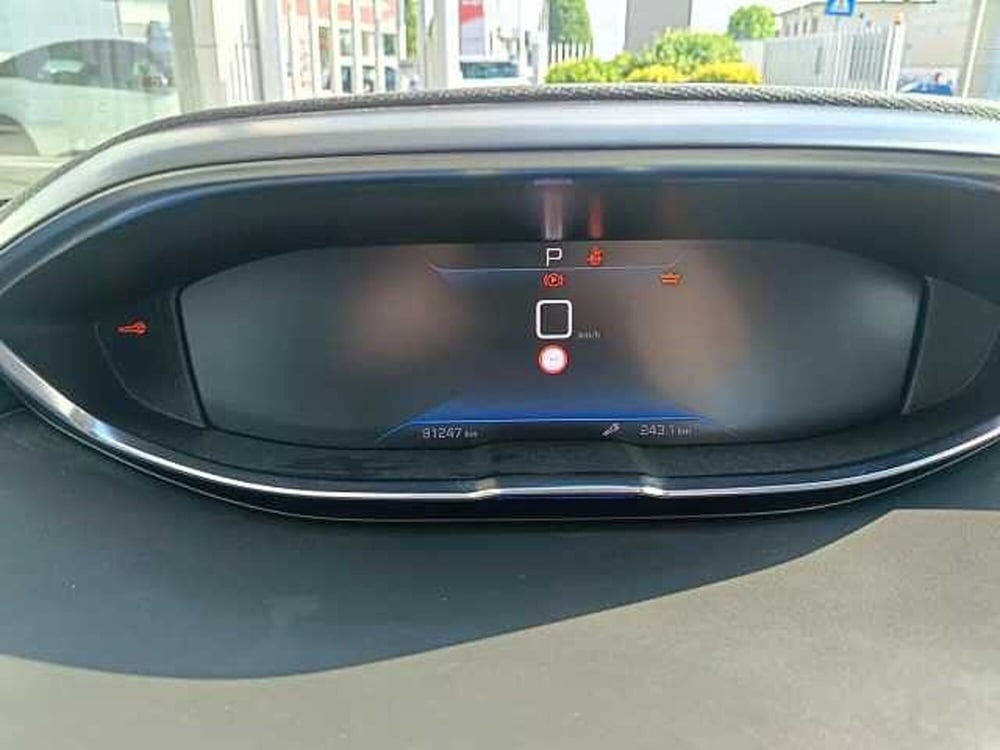 Peugeot 5008 usata a Milano (15)