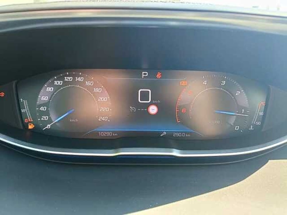 Peugeot 5008 usata a Milano (16)