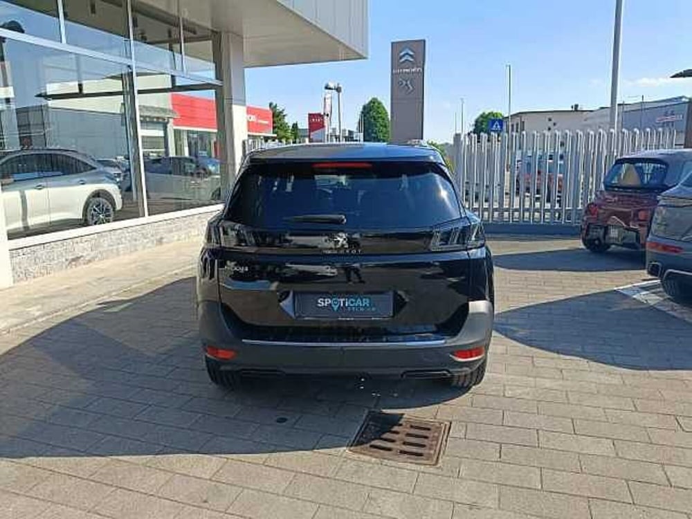 Peugeot 5008 usata a Milano (6)