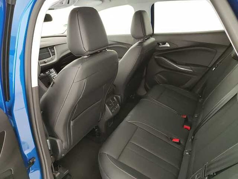 Opel Grandland X usata a Teramo (13)