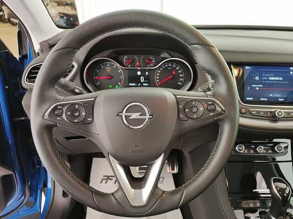 Opel Grandland X usata a Teramo (16)
