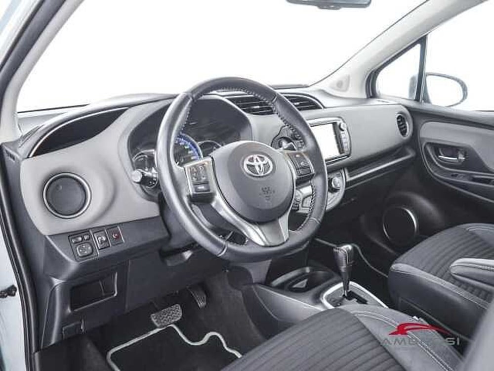 Toyota Yaris usata a Perugia (8)