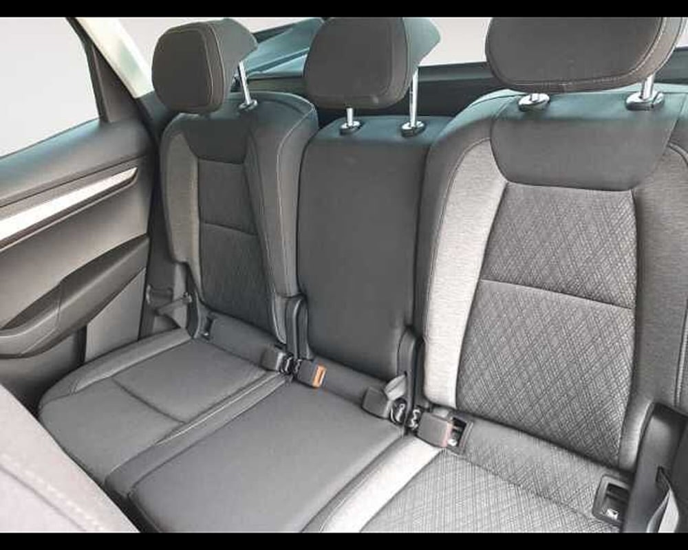 Skoda Karoq usata a Ravenna (13)