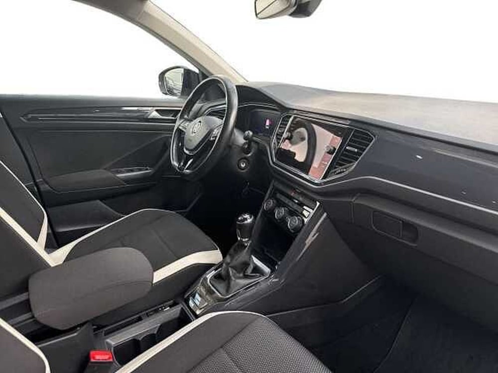 Volkswagen T-Roc usata a Napoli (13)