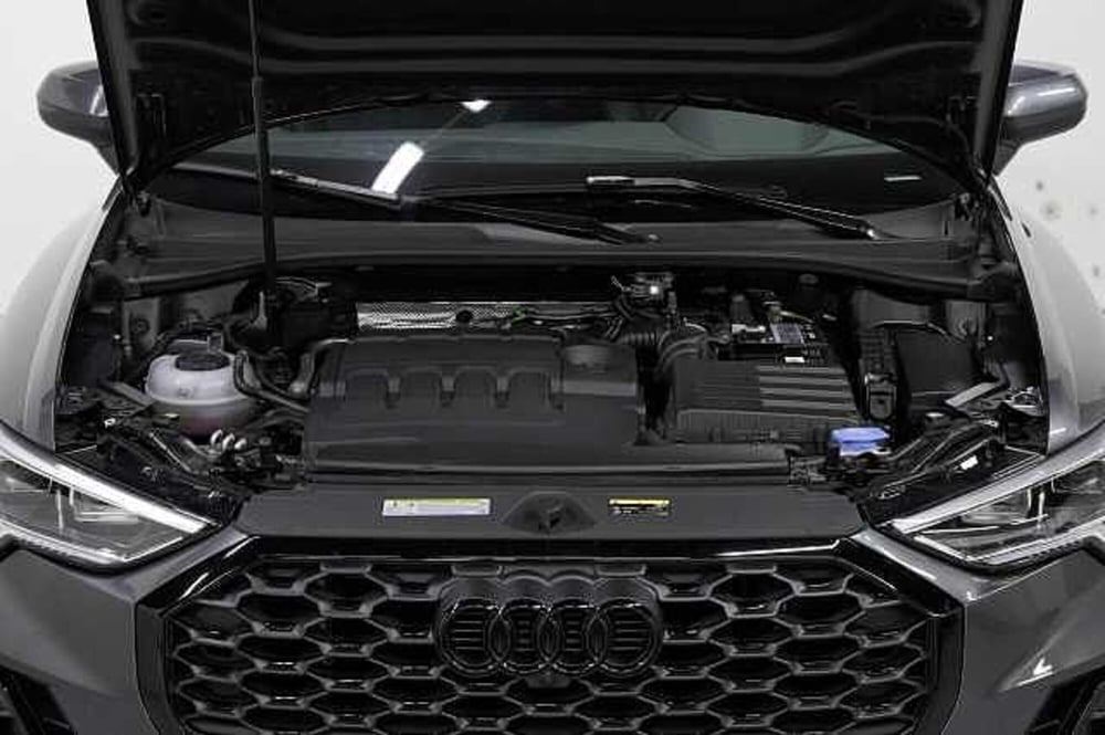 Audi Q3 Sportback usata a Como (11)