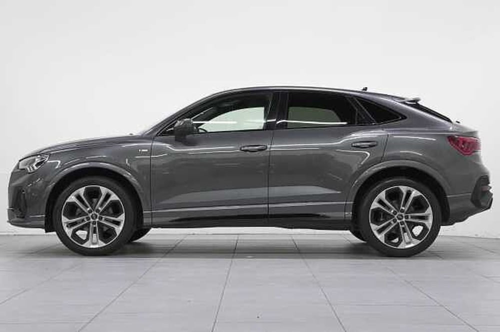 Audi Q3 Sportback usata a Como (3)