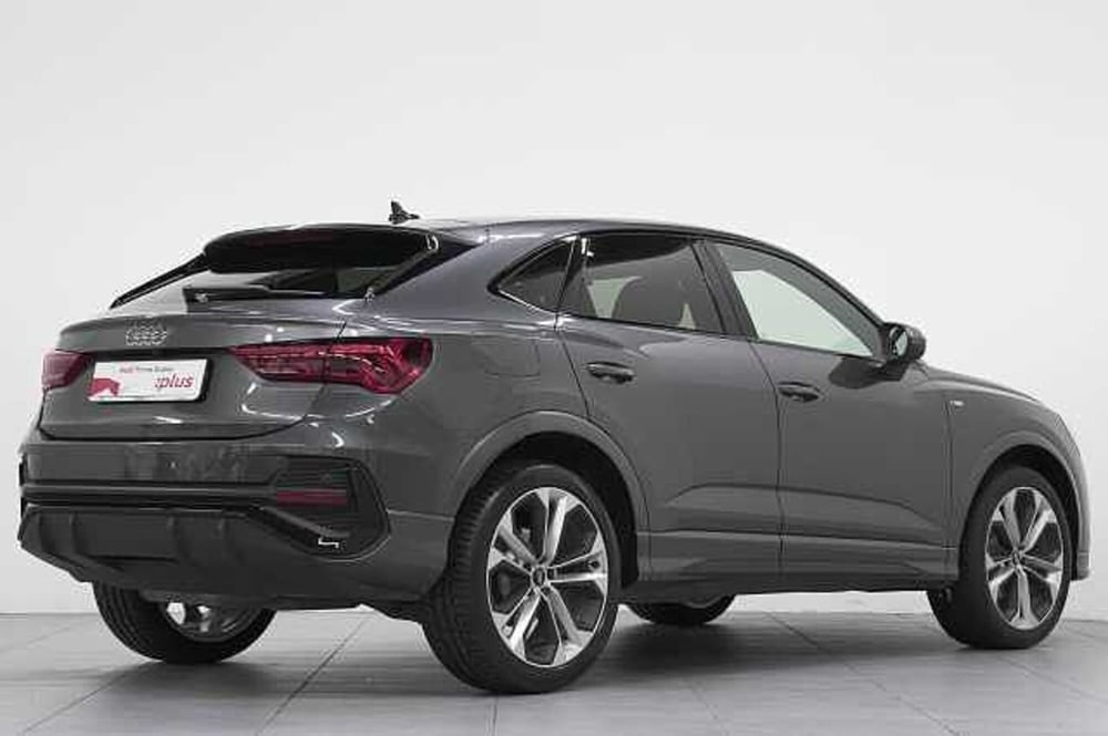 Audi Q3 Sportback usata a Como (5)