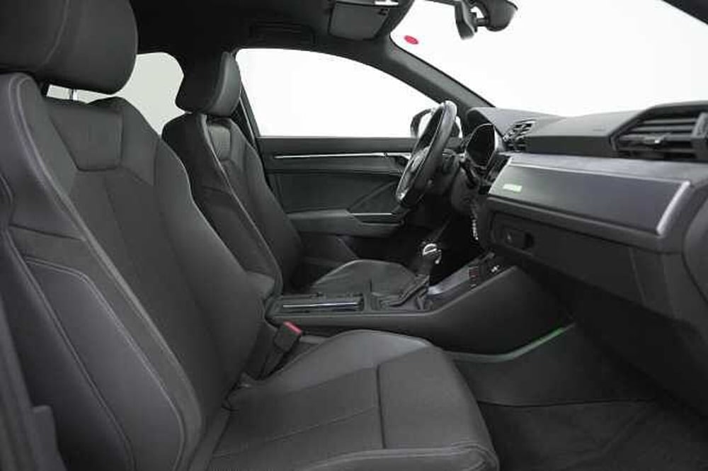 Audi Q3 Sportback usata a Como (8)