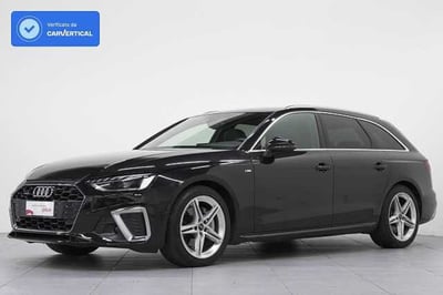 Audi A4 Avant 3.0 V6 TDI quattro del 2024 usata a Lipomo