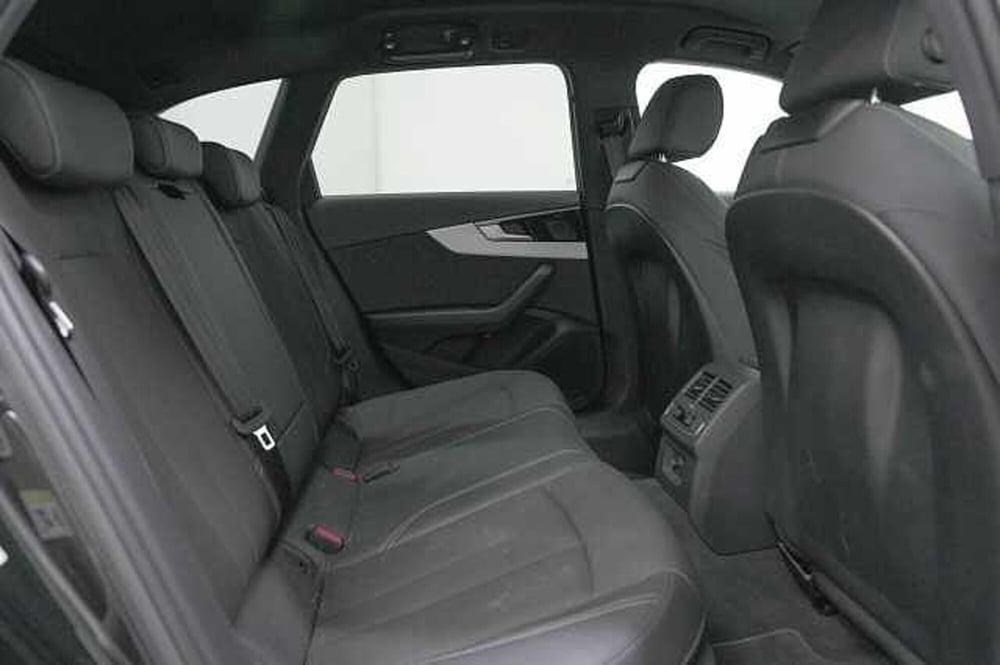 Audi A4 Avant usata a Como (9)