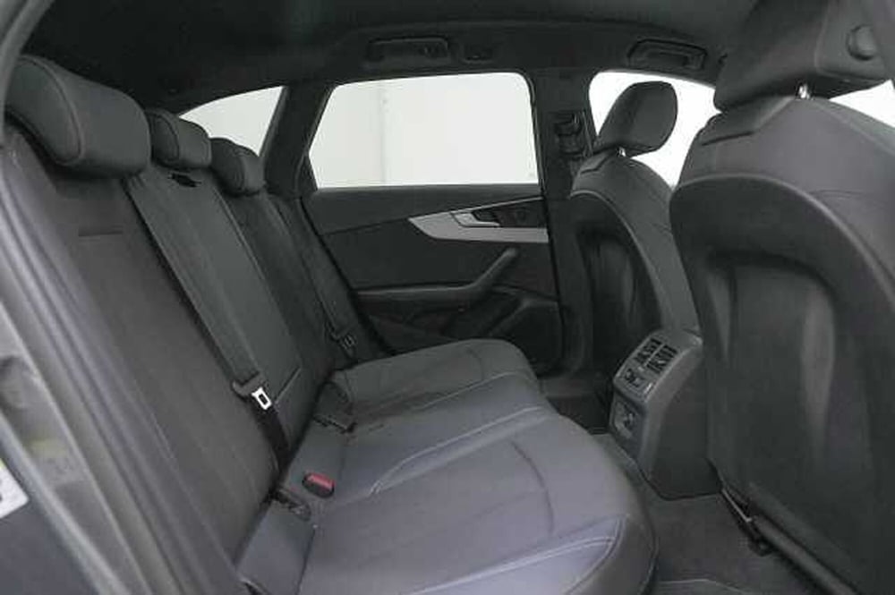 Audi A4 Avant usata a Como (9)