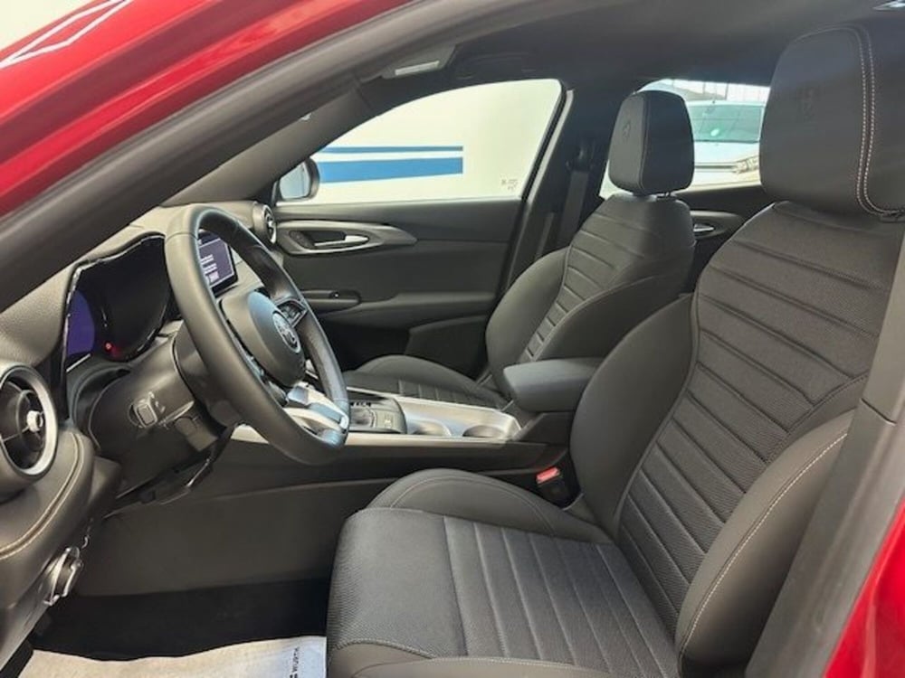 Alfa Romeo Tonale usata a Prato (11)