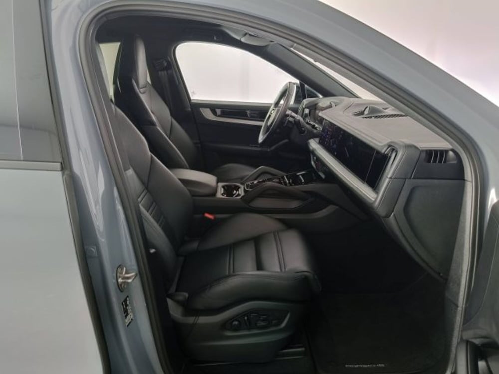 Porsche Cayenne usata a Ascoli Piceno (12)