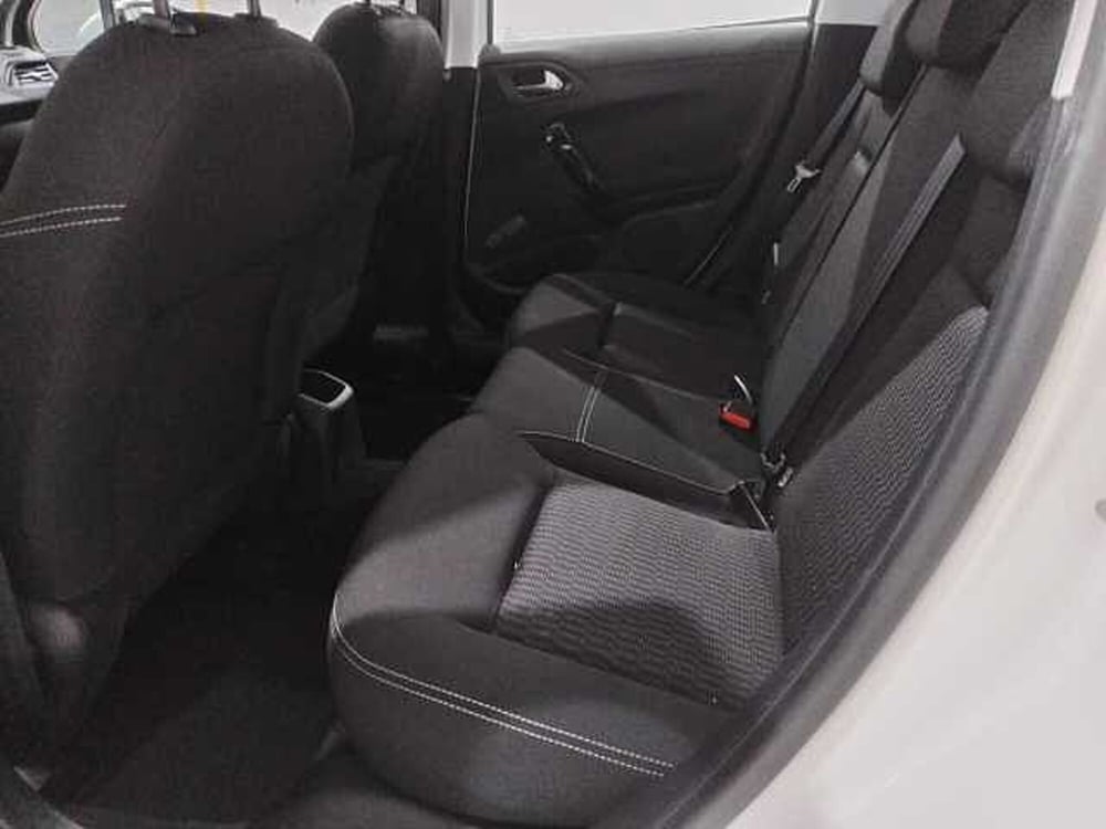 Peugeot 208 usata a Lecce (13)