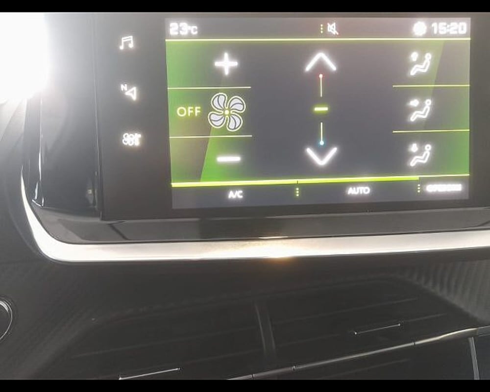 Peugeot 2008 usata a Alessandria (11)