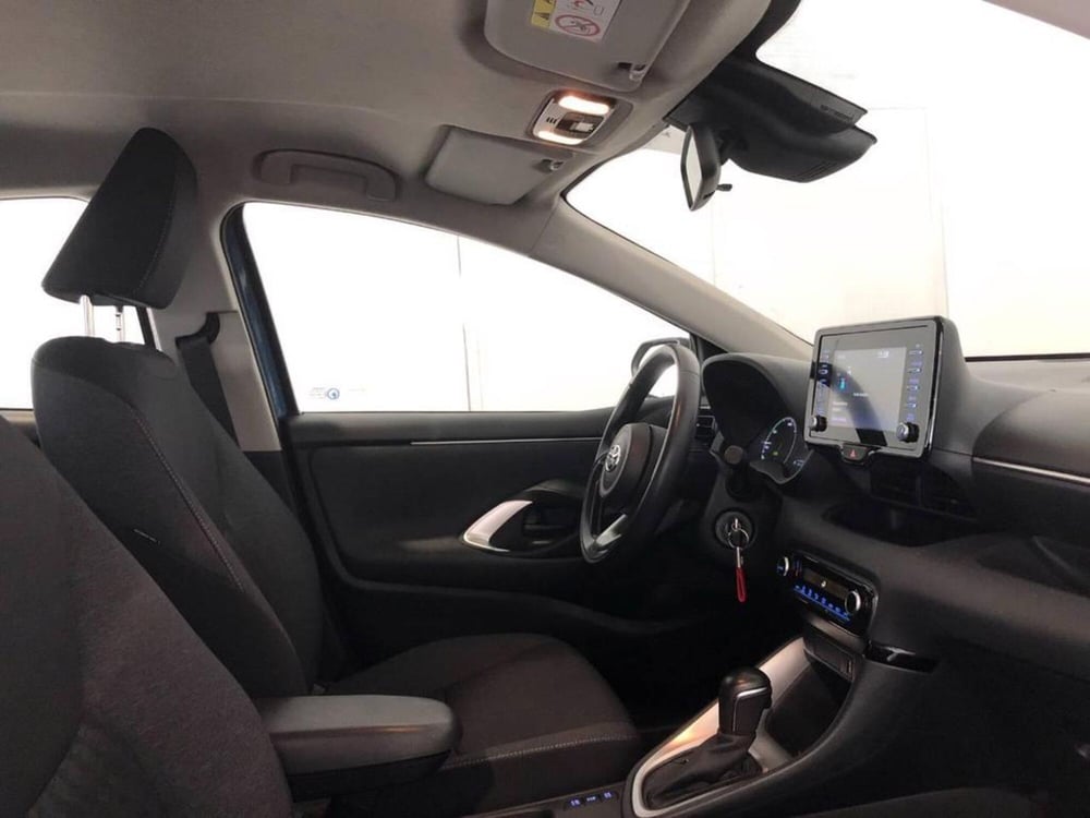 Toyota Yaris Cross usata a Torino (7)