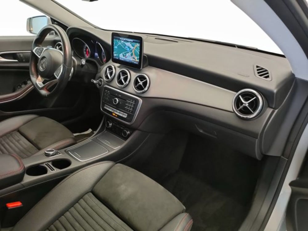 Mercedes-Benz CLA Shooting Brake usata a Teramo (12)