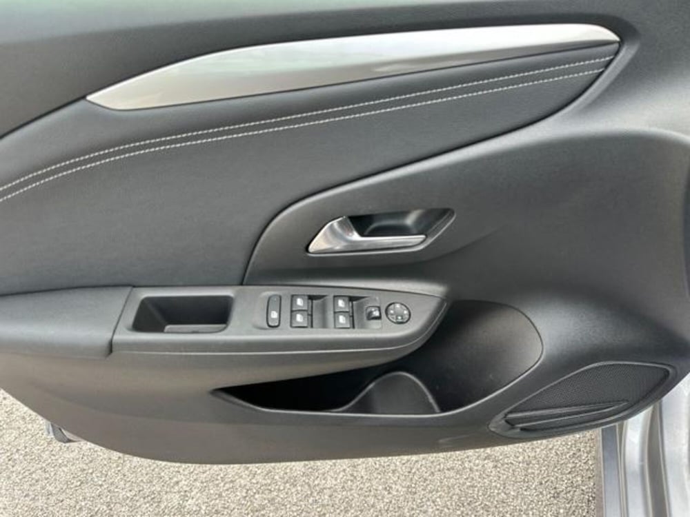 Opel Corsa usata a Pordenone (8)