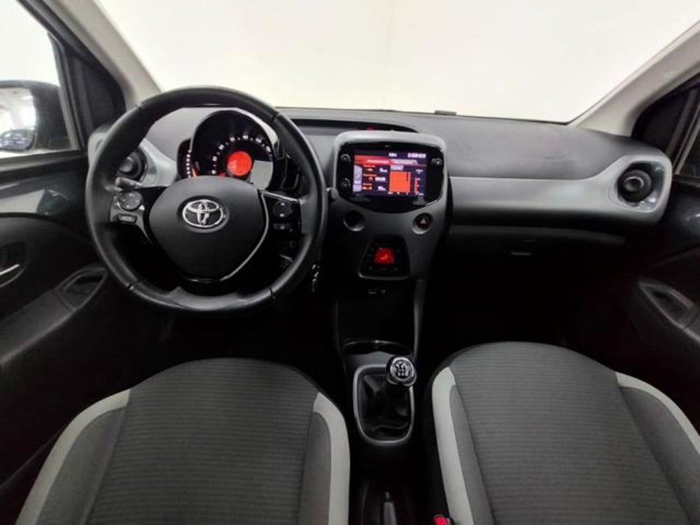 Toyota Aygo usata a Como (4)