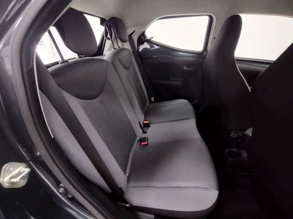 Toyota Aygo usata a Como (5)