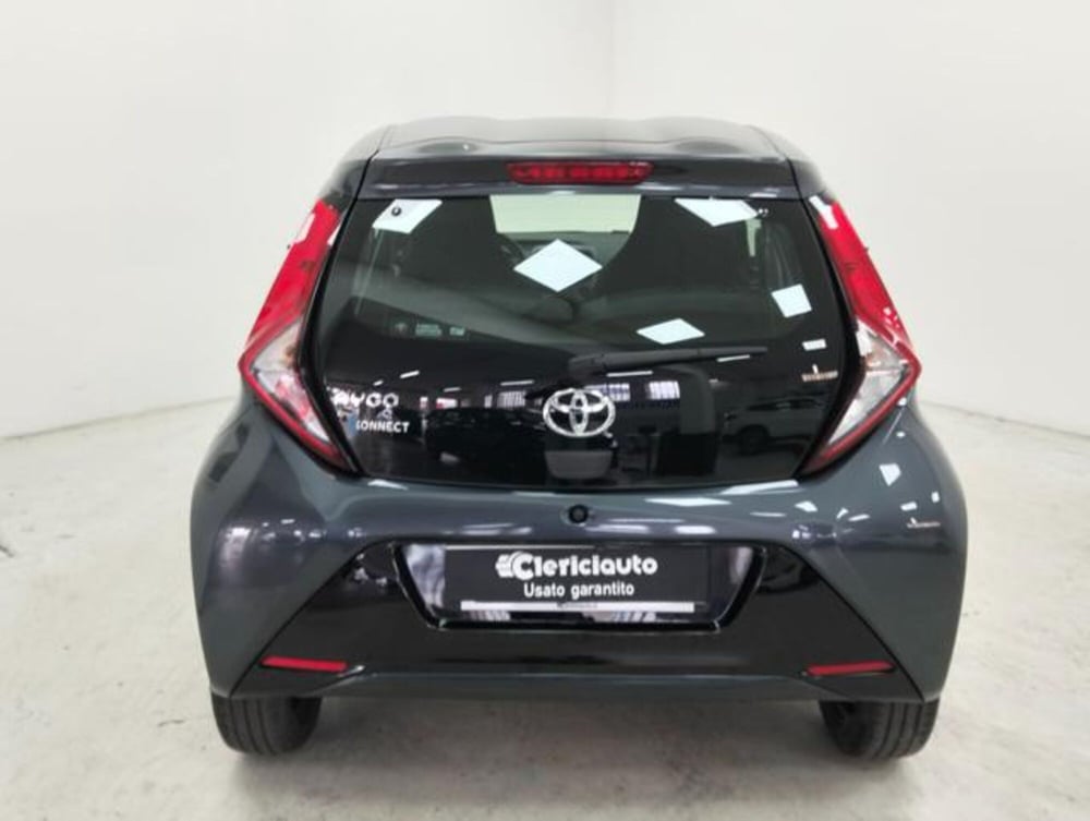 Toyota Aygo usata a Como (7)