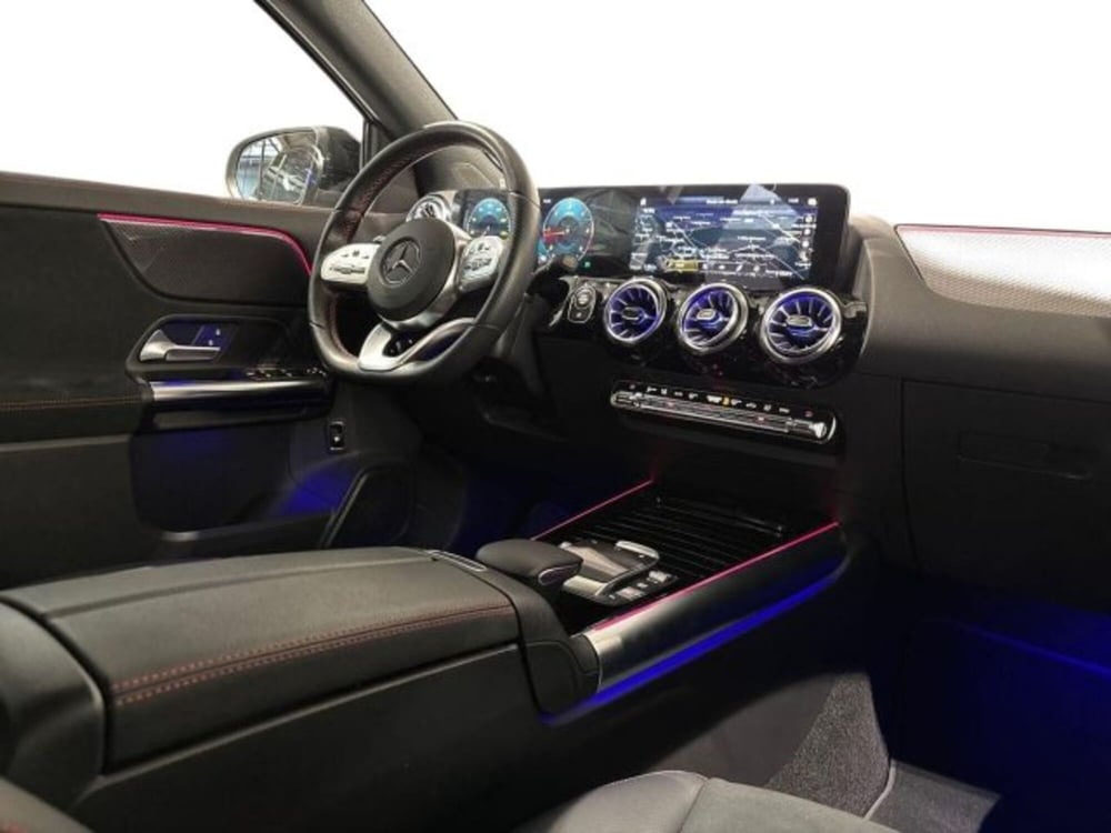 Mercedes-Benz GLA SUV usata a Bologna (15)