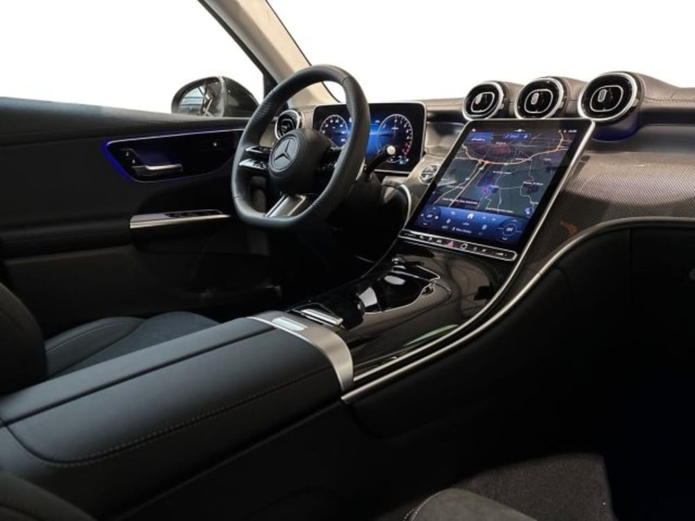 Mercedes-Benz GLC nuova a Bologna (15)