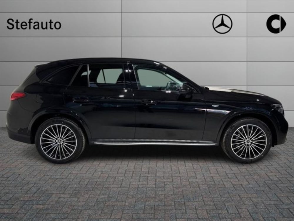 Mercedes-Benz GLC nuova a Bologna (2)